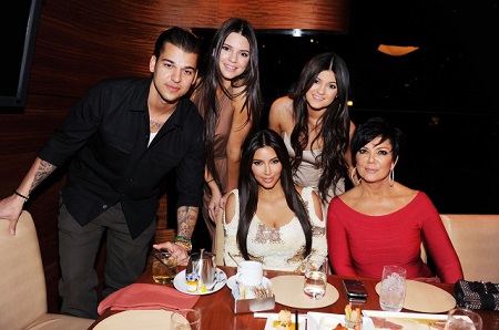 LAS VEGAS, NV - MARCH 16: (EXCLUSIVE COVERAGE) Rob Kardashian, Kendall Jenner, Kim Kardashian, Kylie Jenner and Kris Jenner dine at Stack restaurant at The Mirage Hotel and Casino on March 16, 2012 in Las Vegas, Nevada.
