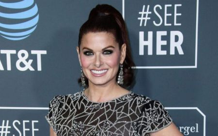 Debra Messing earned 2 Golden Globe nominations, 1 Primetime Emmy Award nomination, and 1 Screen Actors Guild Award nomination for her part in 'The Starter Wife.'