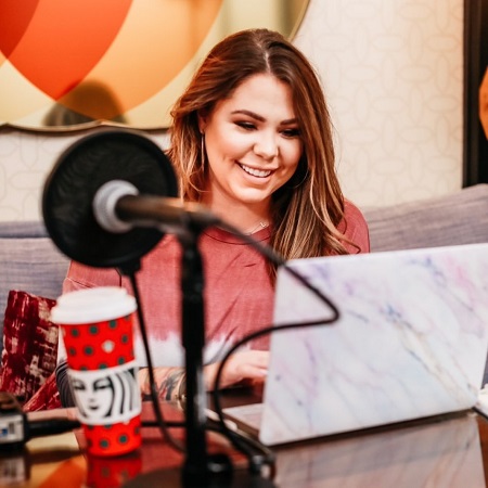 Kailyn Lowry during a podcast of some sort.