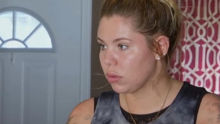 Kailyn Lowry in workout outfits.