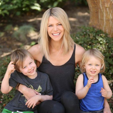 Kaitlin Olson gave birth to the first child, a boy named Axel Lee McElhenney, on September 1, 2010. 