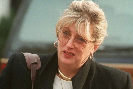 Former White House staffer Linda Tripp leaves her home in Columbia, Md., Jan. 21, 1998.