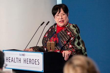 Kathy Bates speaking at the WebMD Health Hero event.