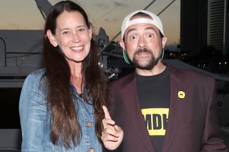 Kevin Smith och Jennifer Schwalbach träffades första gången i Los Angeles.