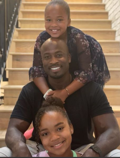 Chrystal Gbaja-Biamila is with his lovely daughters.