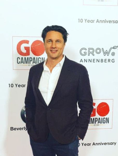 Martin Henderson is a New Zealand actor who has been a part of the entertainment industry since 1989. 