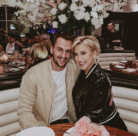 Savannah Chrisley with her fiancé Nic Kerdiles having dinner  at restaurant.