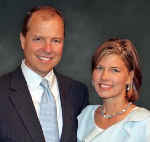 Jane Clayson tied her knot with Mark W. Johnson, on September 26, 2003, in the Salt Lake Temple.