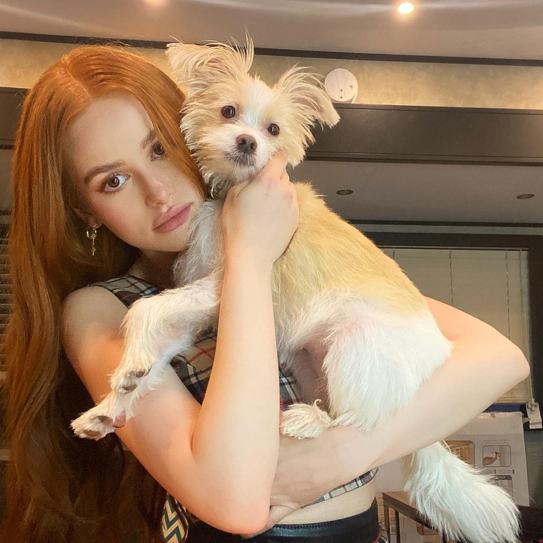 Madelaine Petsch with her pet.
