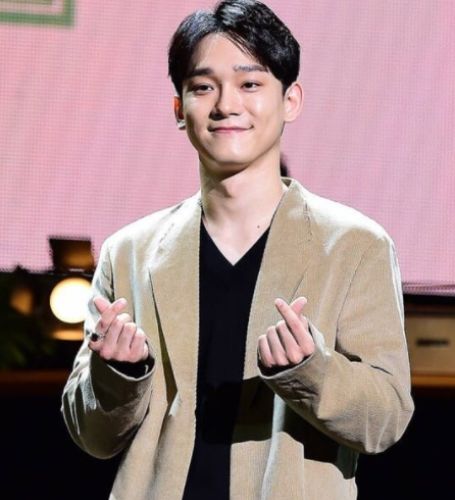 Chen, a member of the K-pop group EXO, has embraced parenthood once more.