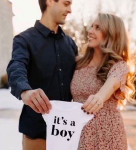 Jill Duggar and Derick Dillard have revealed the gender of their soon-to-be-born child! On March 23.