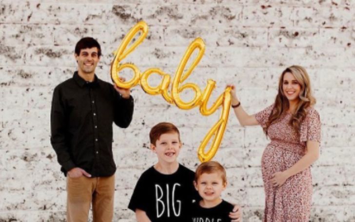 Jill Duggar & her Husband Reveal the Gender of their Baby