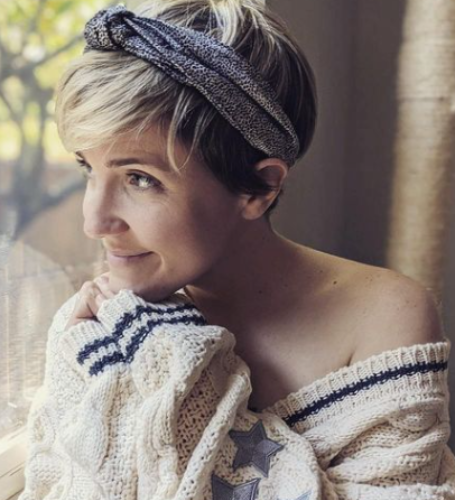 Hannah Hart has bought a $1.06 million home in L.A.'s hipster-heavy Eastside's ultra-trendy Silver Lake district.