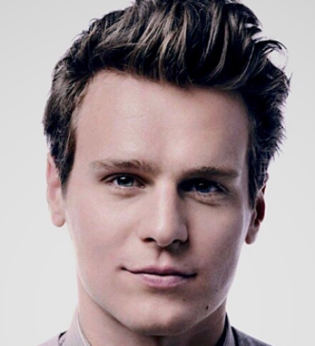 On March 26, 1985, Jonathan Groff was born in Pennsylvania, Lancaster. 