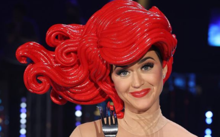 Katy Perry falls out of her Chair on the latest episode of 'American Idol'