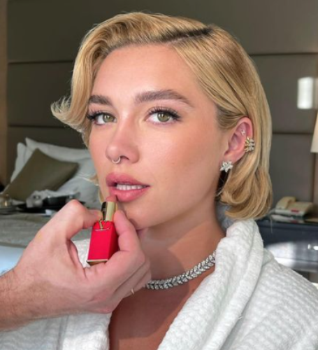 Florence Pugh is a well-known English actress. 
