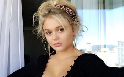 5 Fast Facts about Emily Alyn Lind: 'Gossip Girl' Reboot Introduction