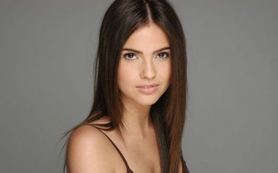 Mythic Quest's Actress Shelley Hennig's Net Worth in 2021 